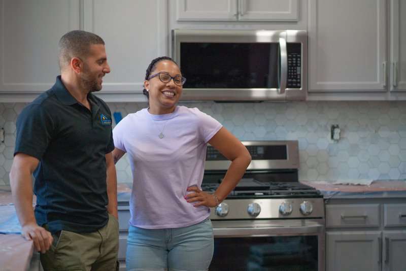 Two People at the kitchen